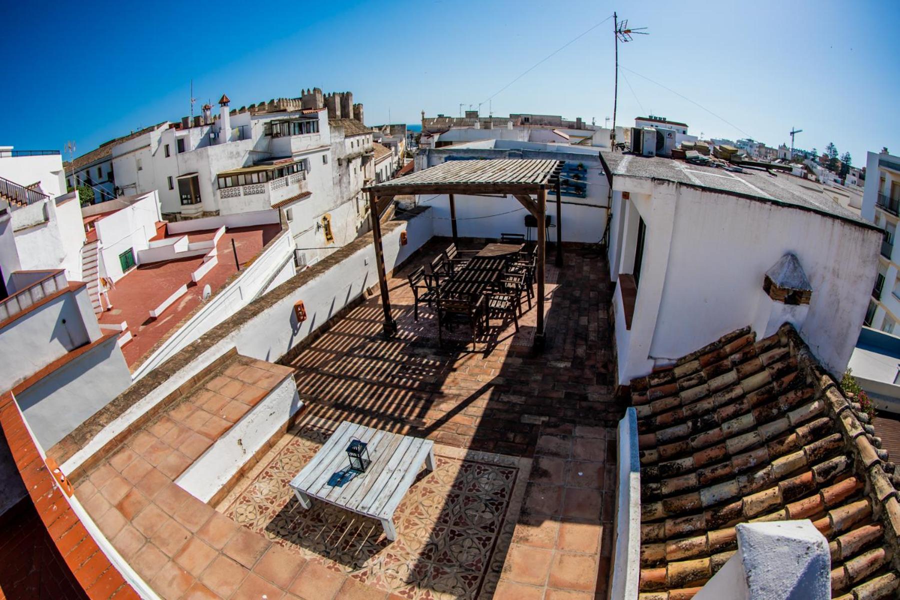 Edificio Reformado Con 2 Pisos En Tarifa Centro Apartment Екстериор снимка